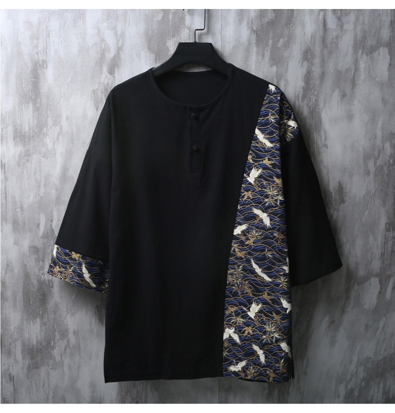 Chinesisches Herren-T-Shirt mit lockeren, großen Nähten, bedruckter Baumwolle und Leinen, Rundhalsausschnitt, trendiges T-Shirt mit Scheibenknöpfen und Fünf-Punkt-Ärmeln
